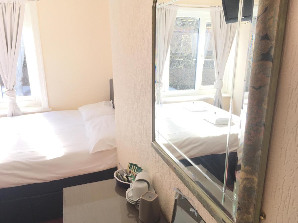 מנצ'סטר The Little Northern Hotel At The Millstone מראה חיצוני תמונה
